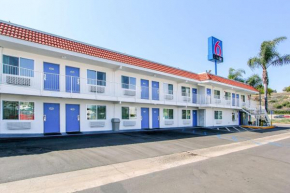  Motel 6-La Mesa, CA - San Diego  Ла Меса